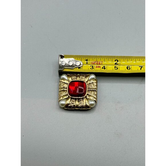 Vintage Red & Gold Brooch Square Design with Pearl Drops Corners Costume Jewelry - Picture 10 of 11